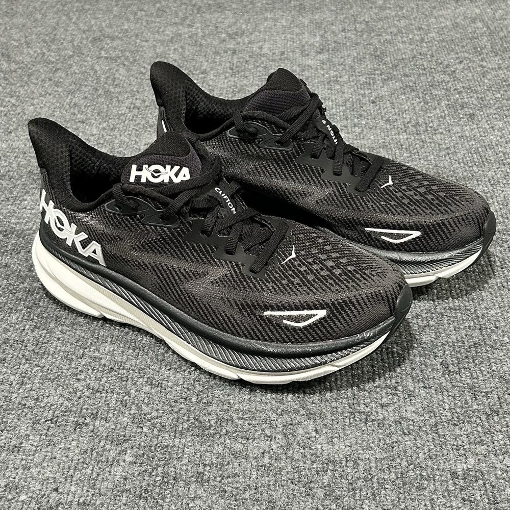 Hoka One One Clifton 9 Women's Running Shoes Size 9 Black White 1127896